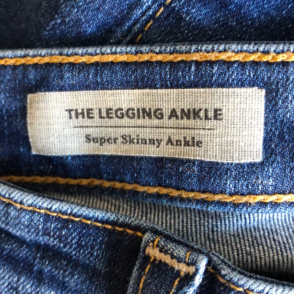 Adriando Goldschmied Distressed Skinny Ankle Jeans - Picture 9 of 14